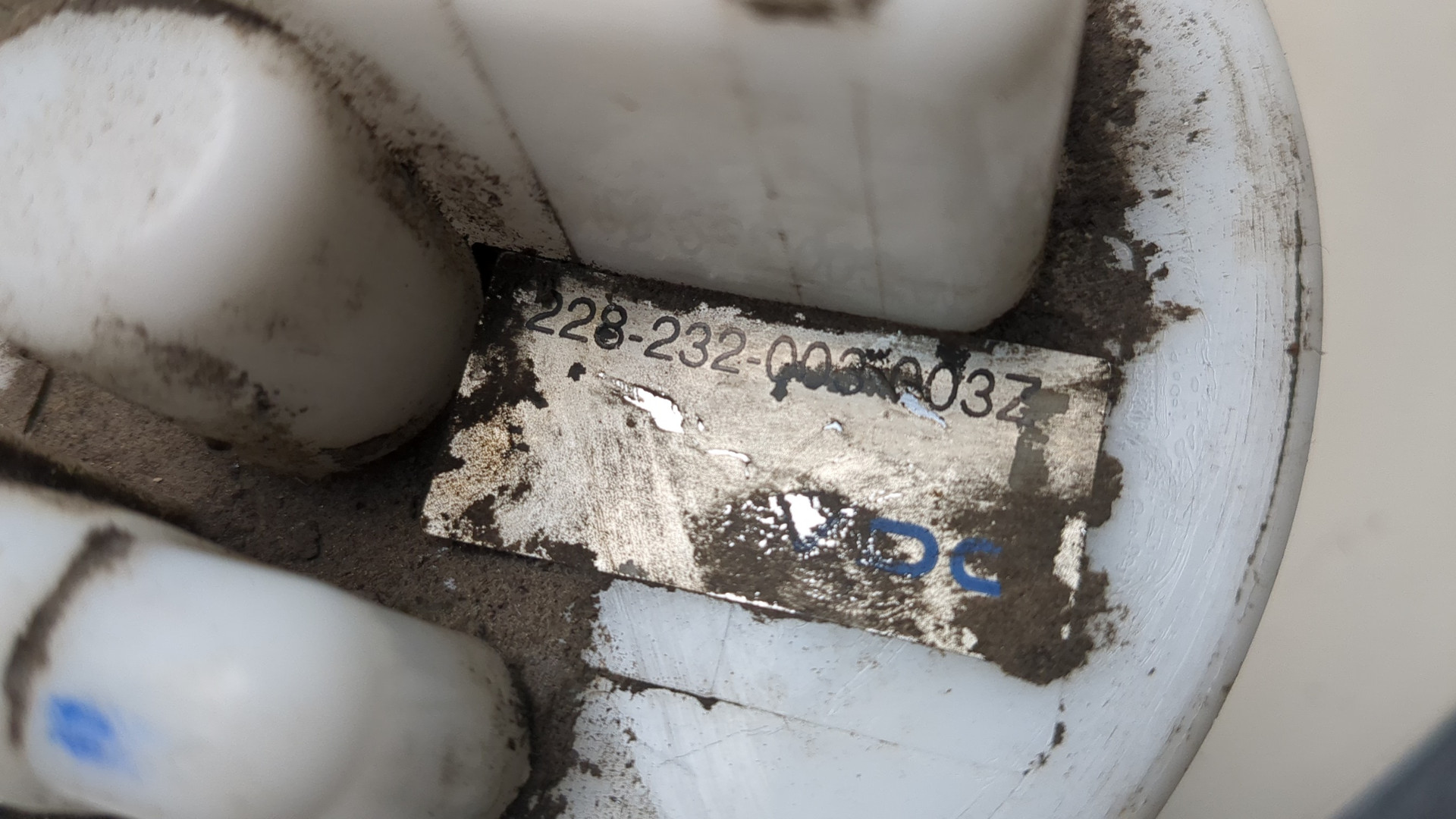 Насос топливный электрический