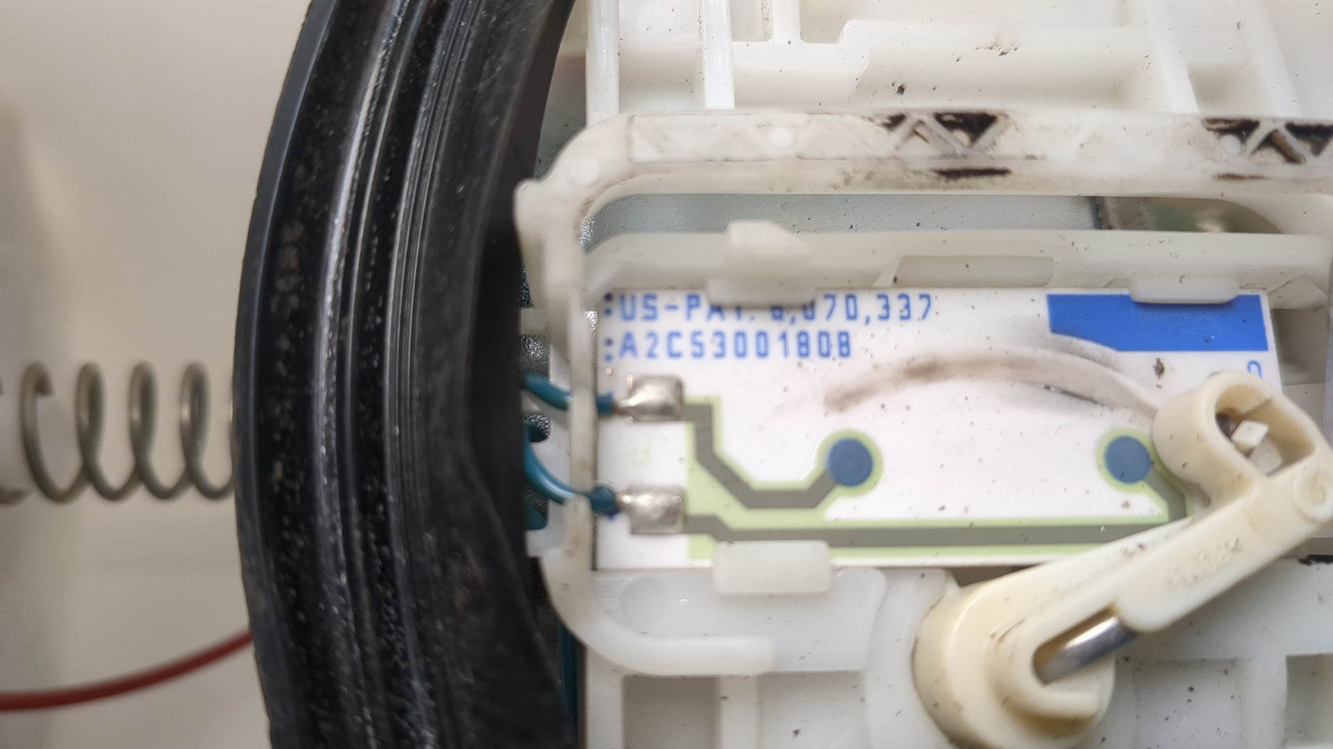 Насос топливный электрический