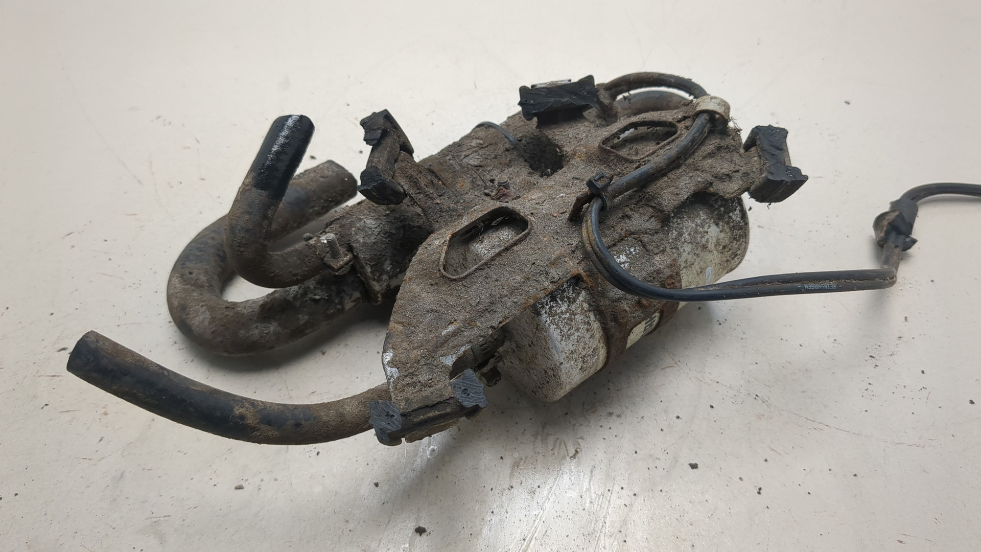 Насос топливный электрический