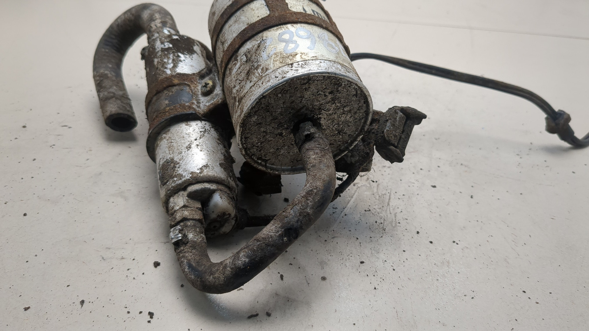 Насос топливный электрический