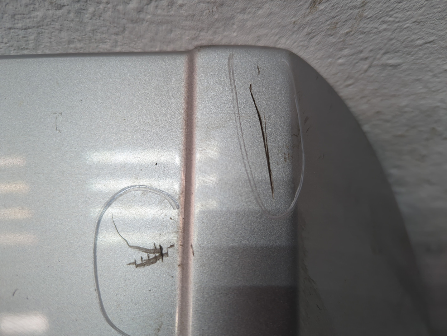 Дверь багажника