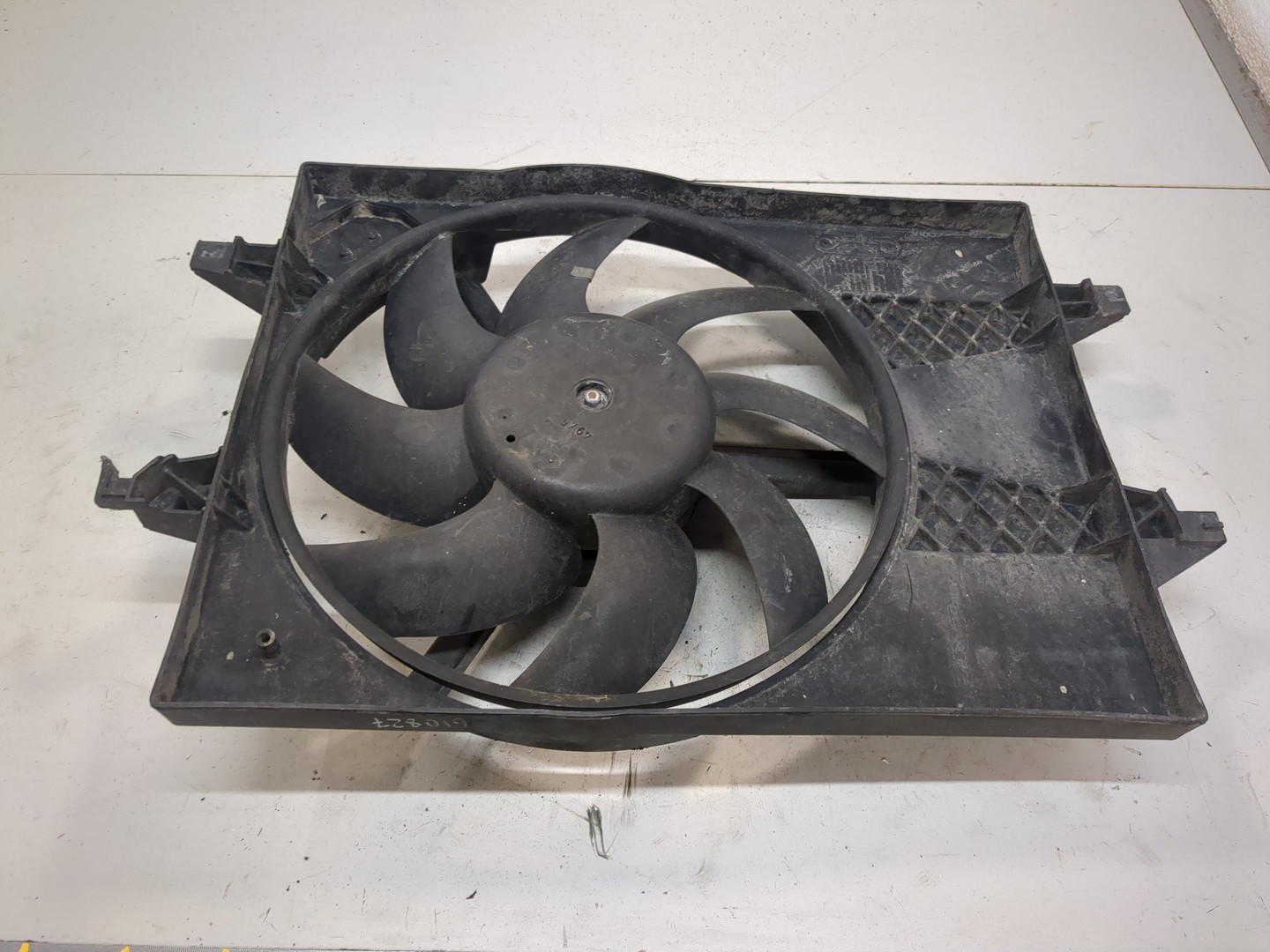 Вентилятор радиатора