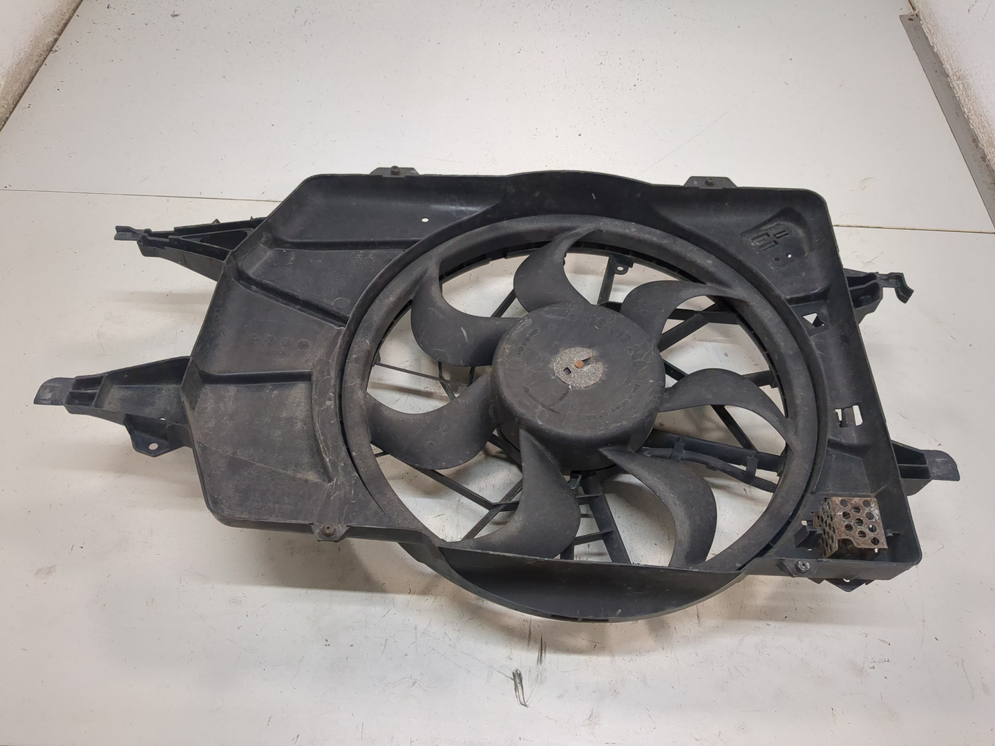 Вентилятор радиатора