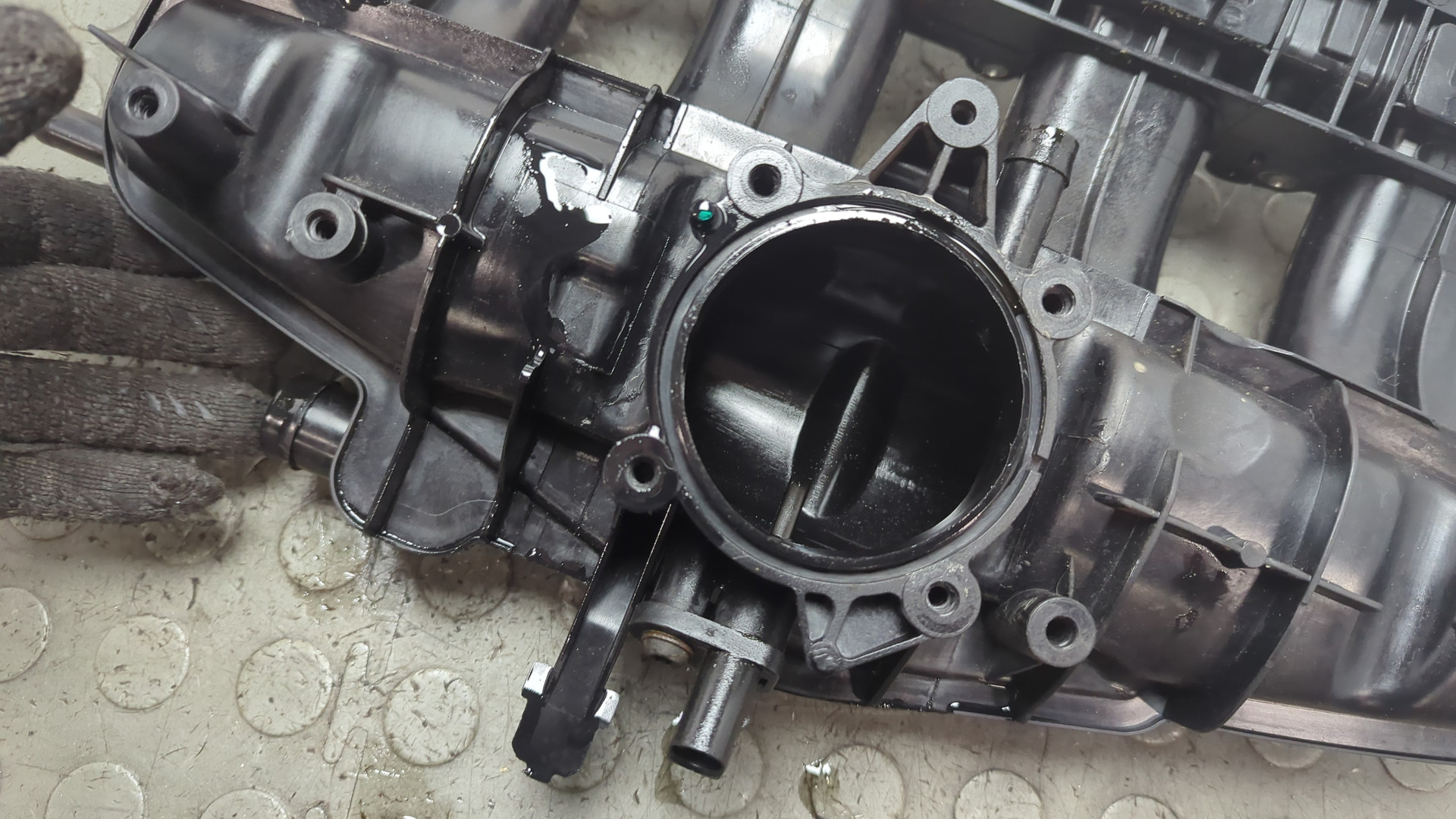 Коллектор впускной