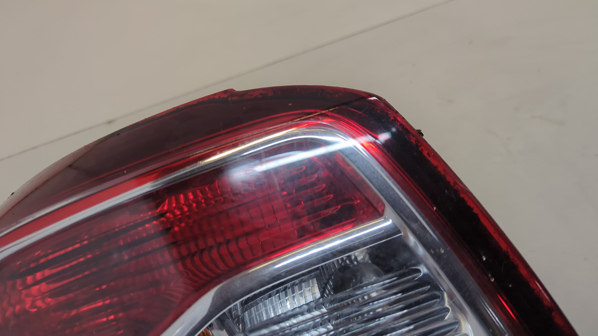 Фонарь задний левый