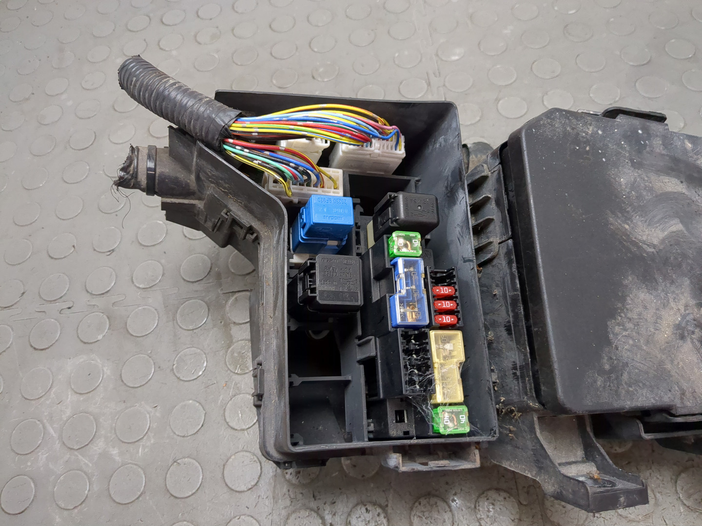 Блок предохранителей