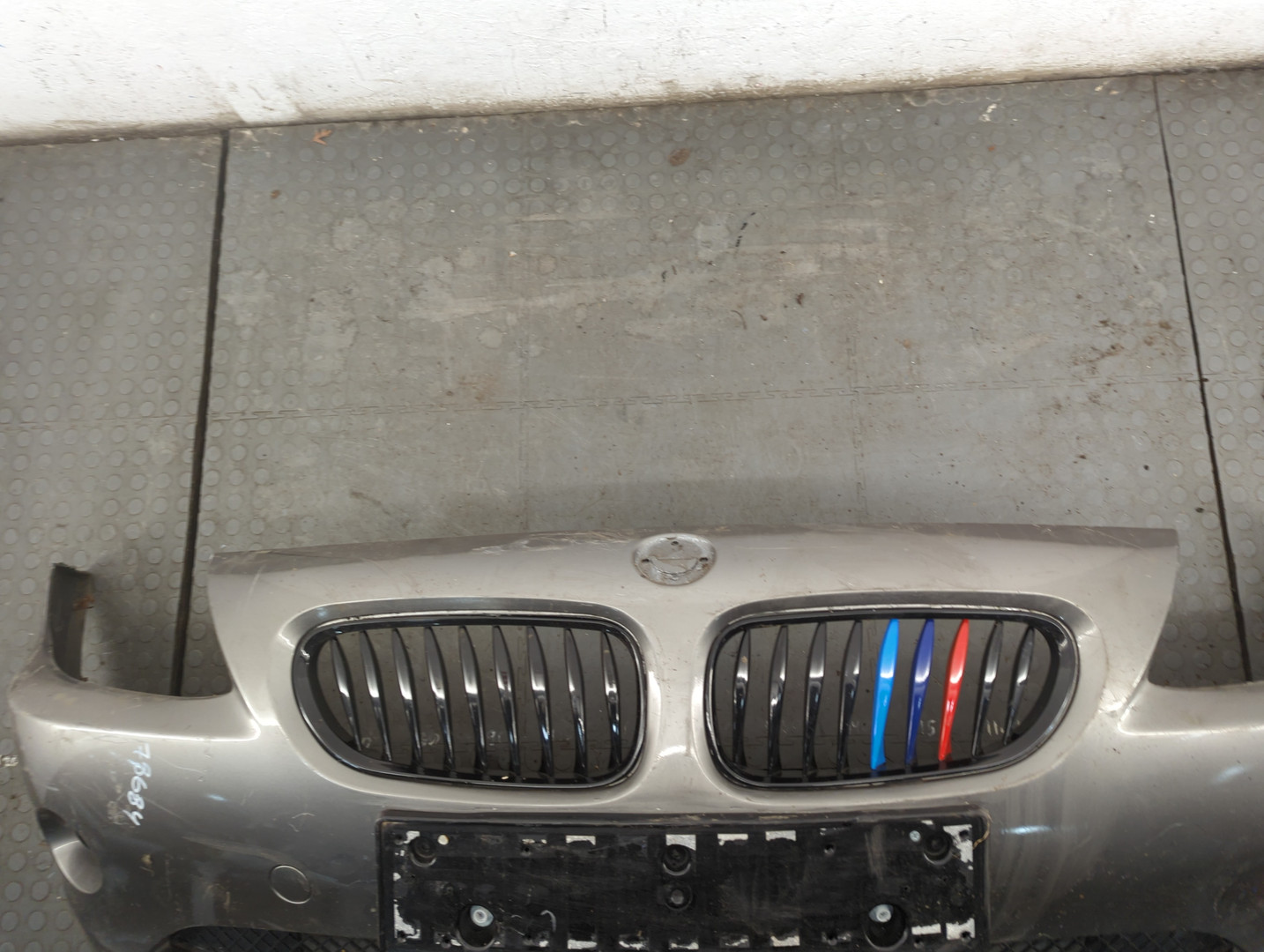 Бампер передний