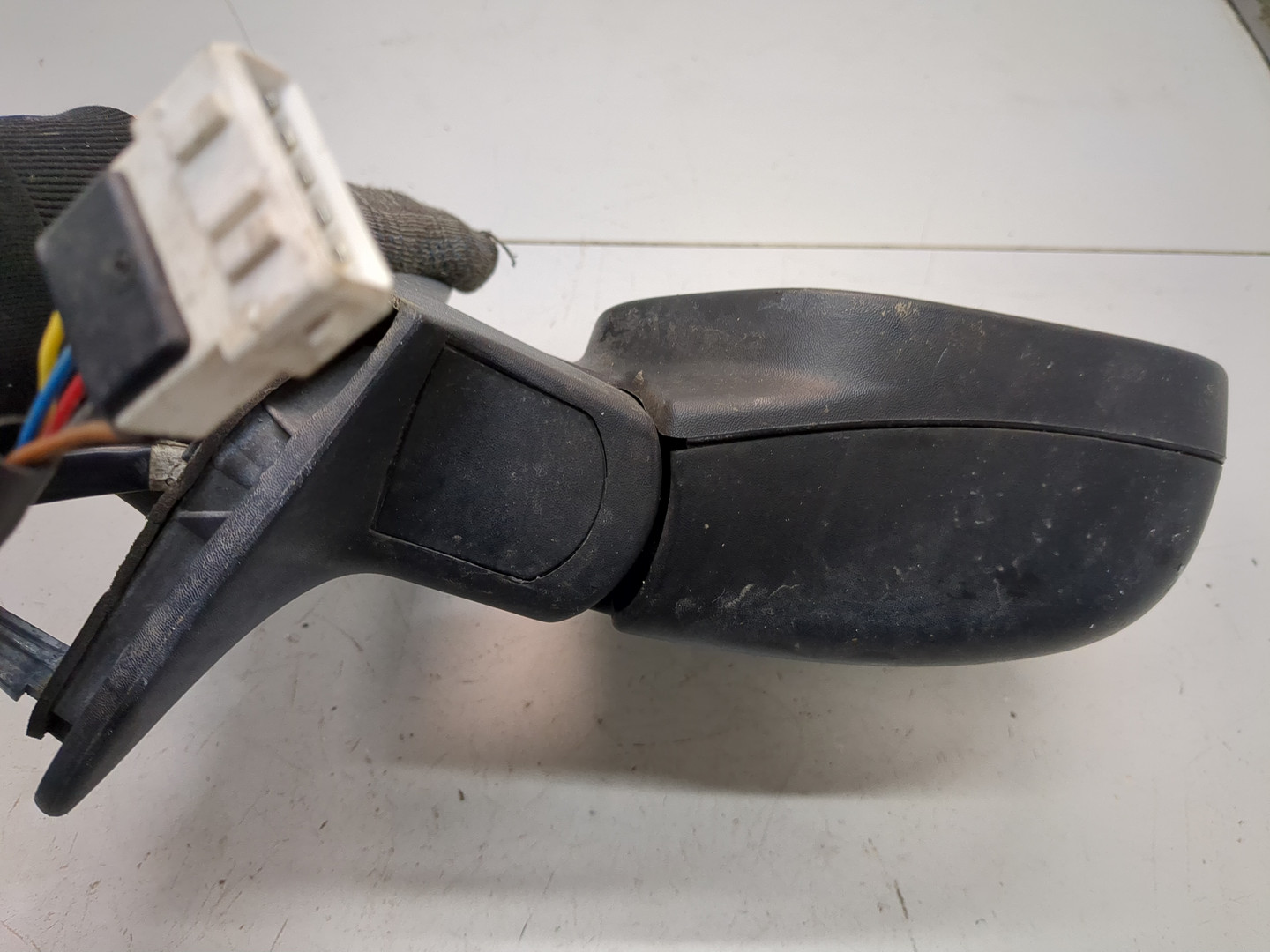 Зеркало правое электрическое