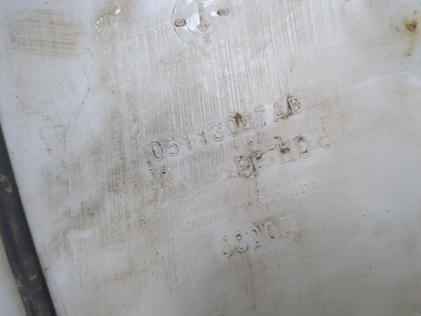 Бачок омывателя лобового стекла