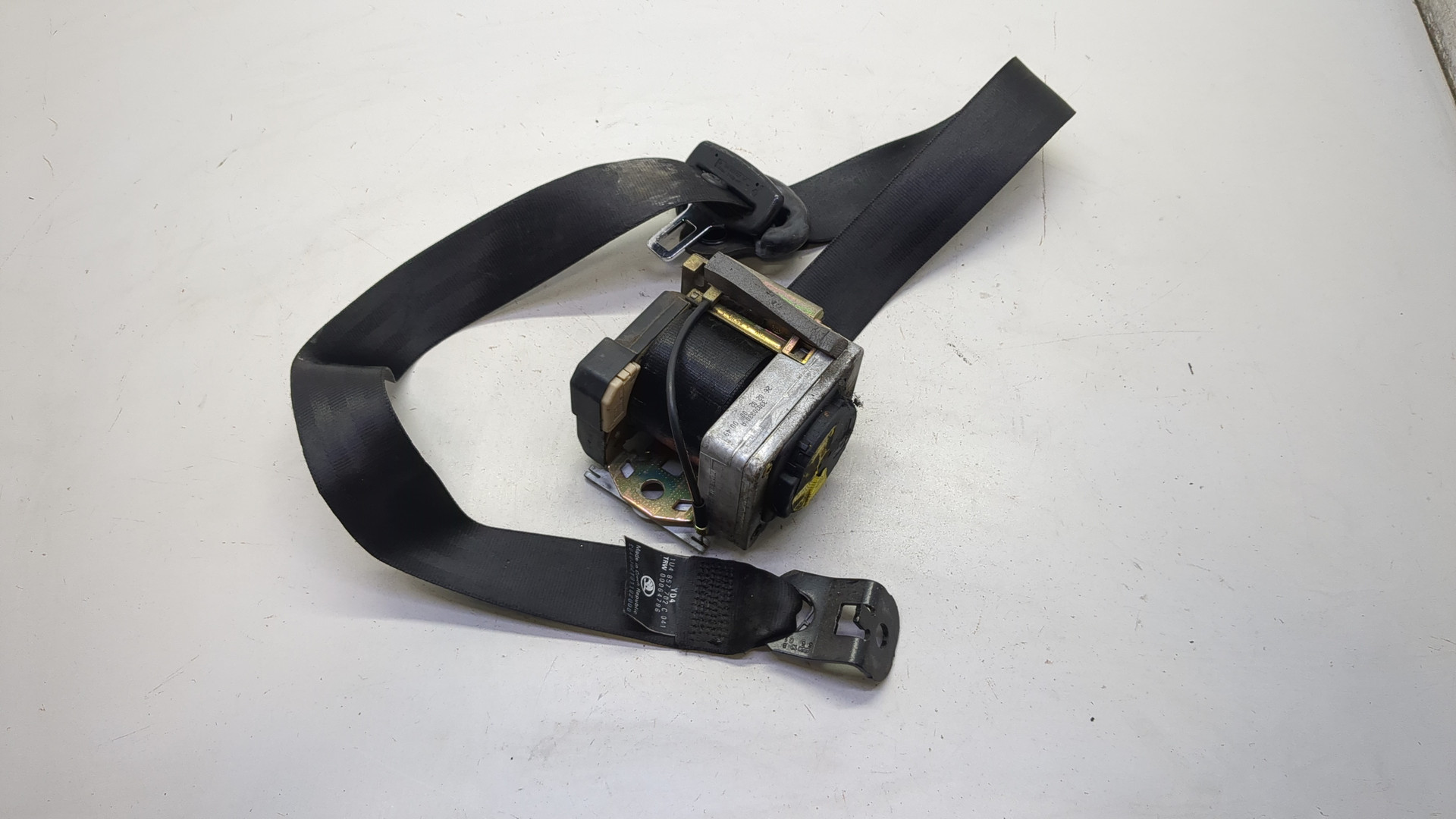 Ремень безопасности