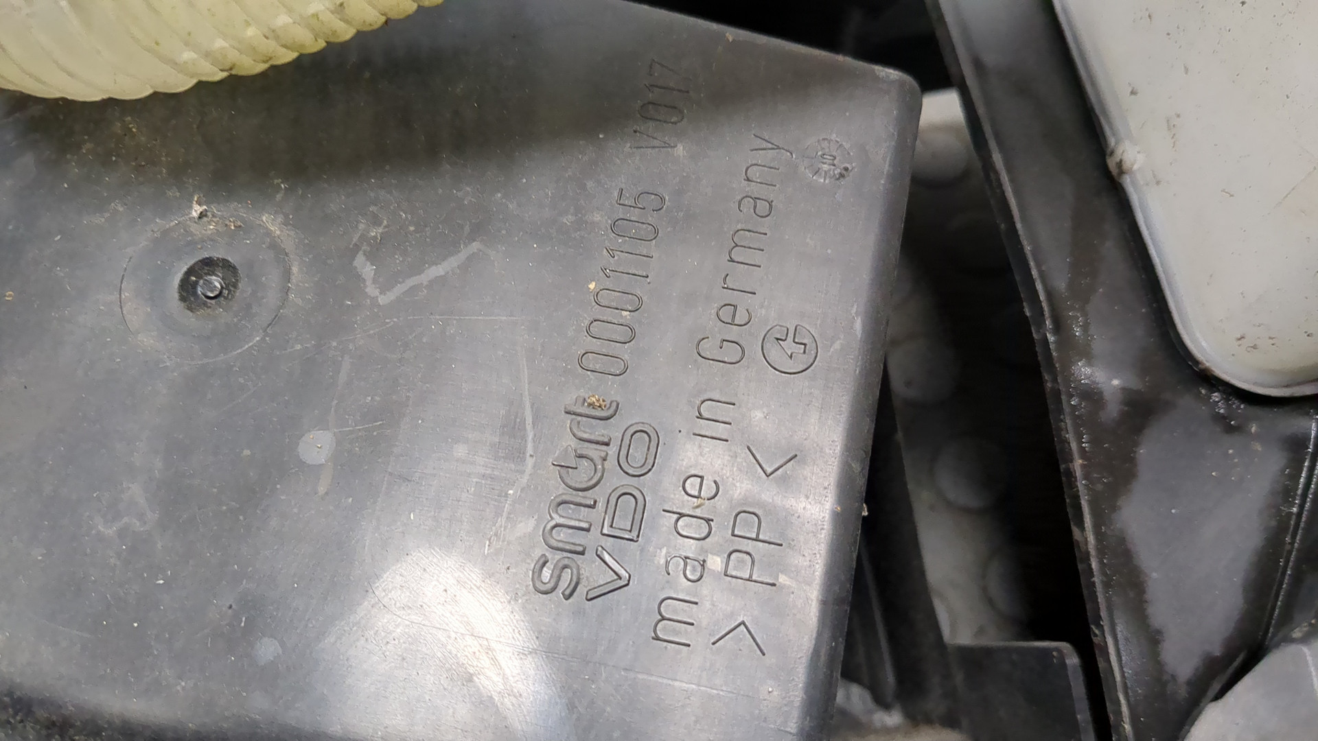 Бачок омывателя лобового стекла