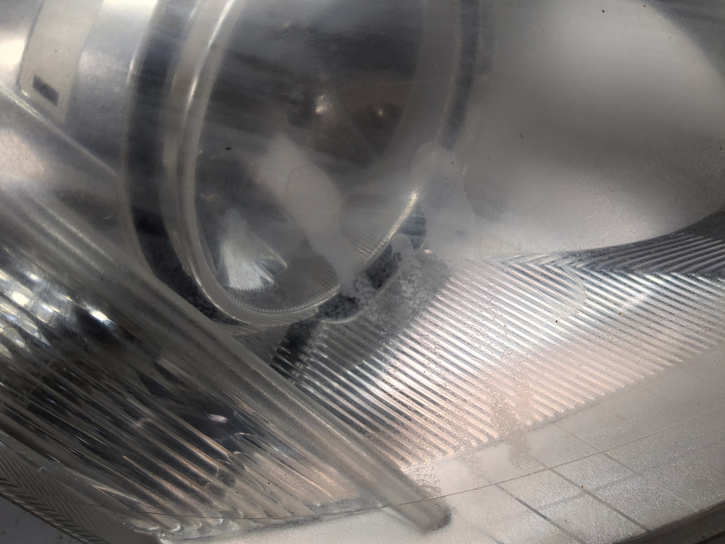 Фара правая