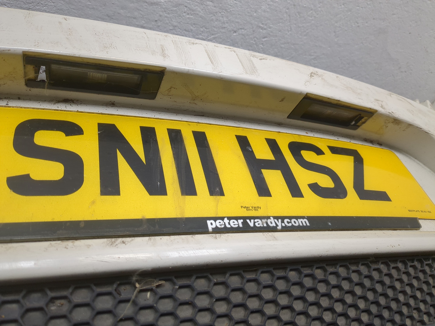 Бампер задний