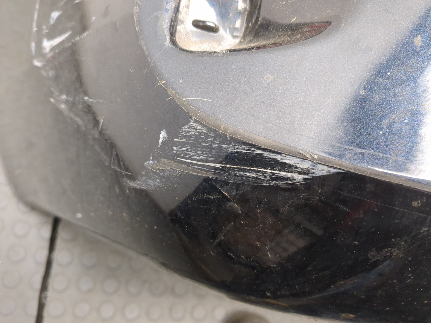 Бампер задний