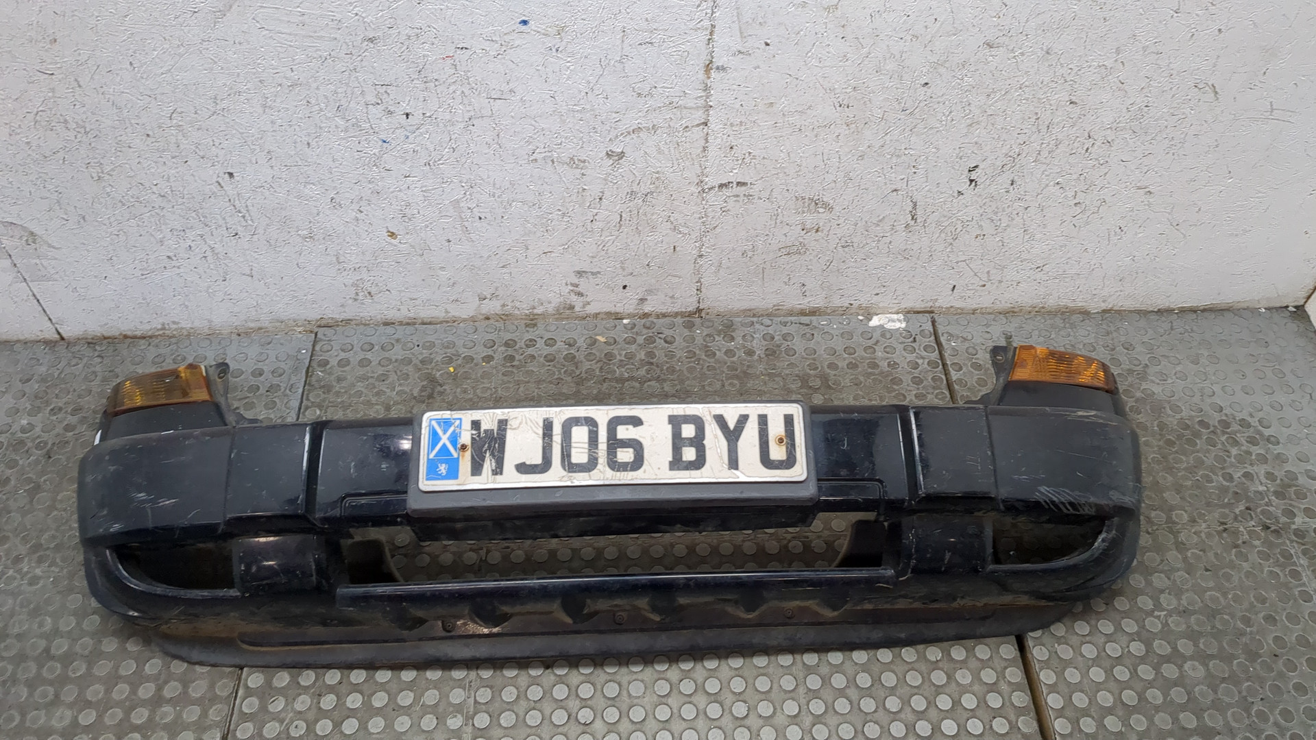 Бампер передний