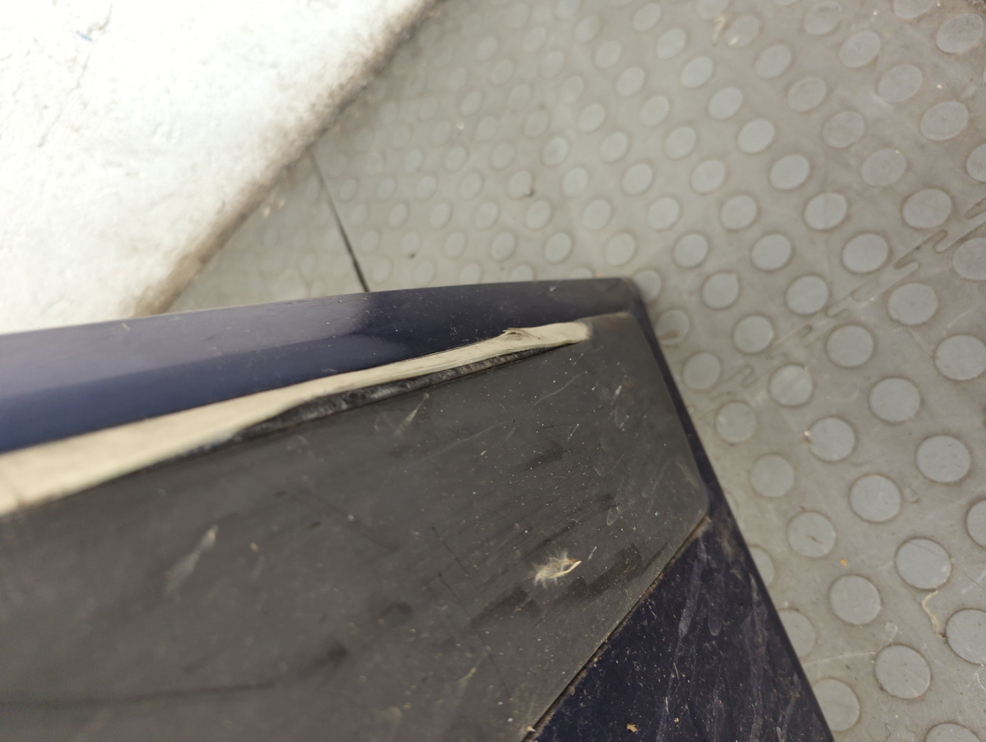 Бампер задний