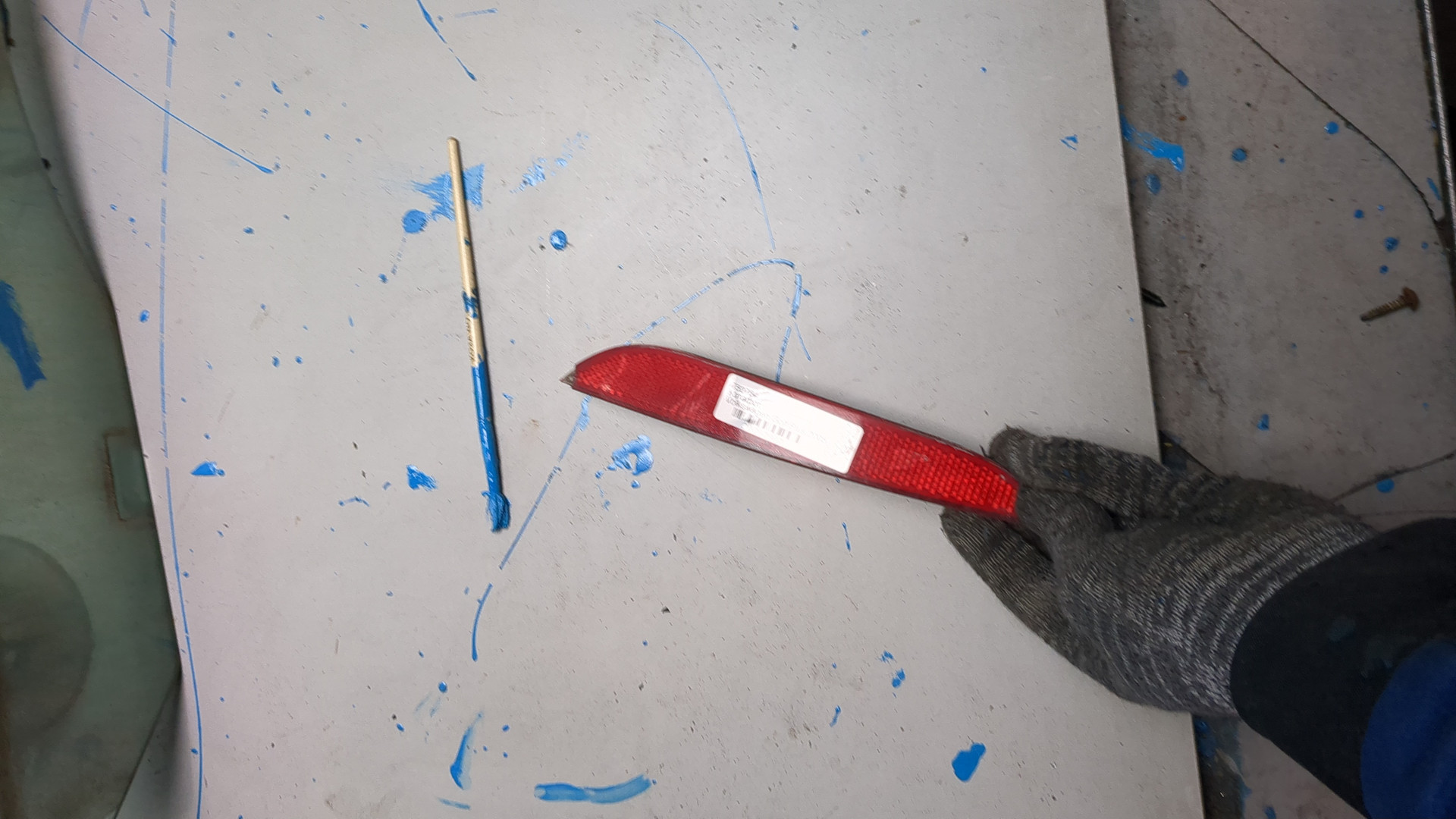 Отражатель в бампер задний левый