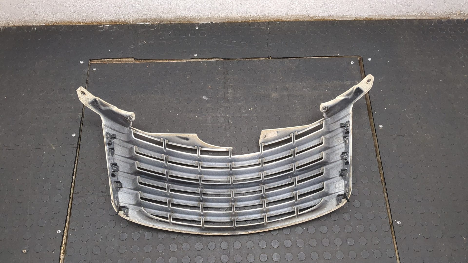 Решетка радиатора