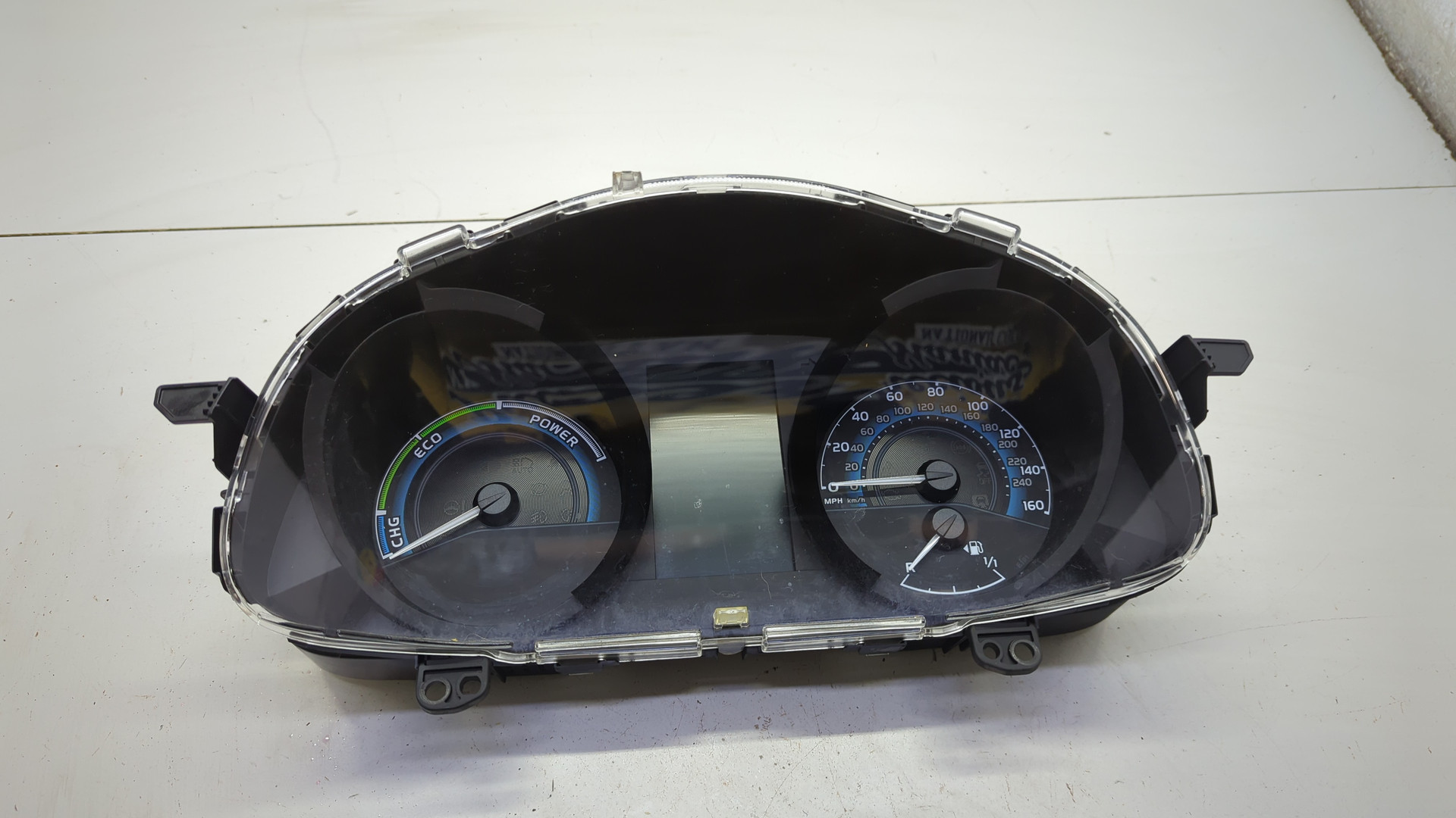 Панель приборов