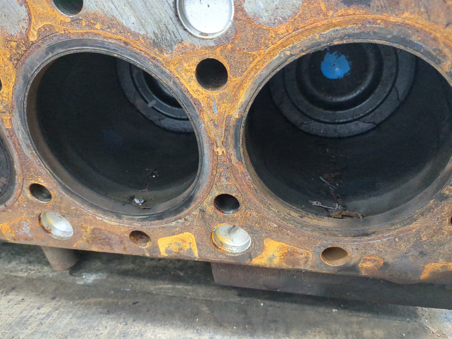 Блок двигателя