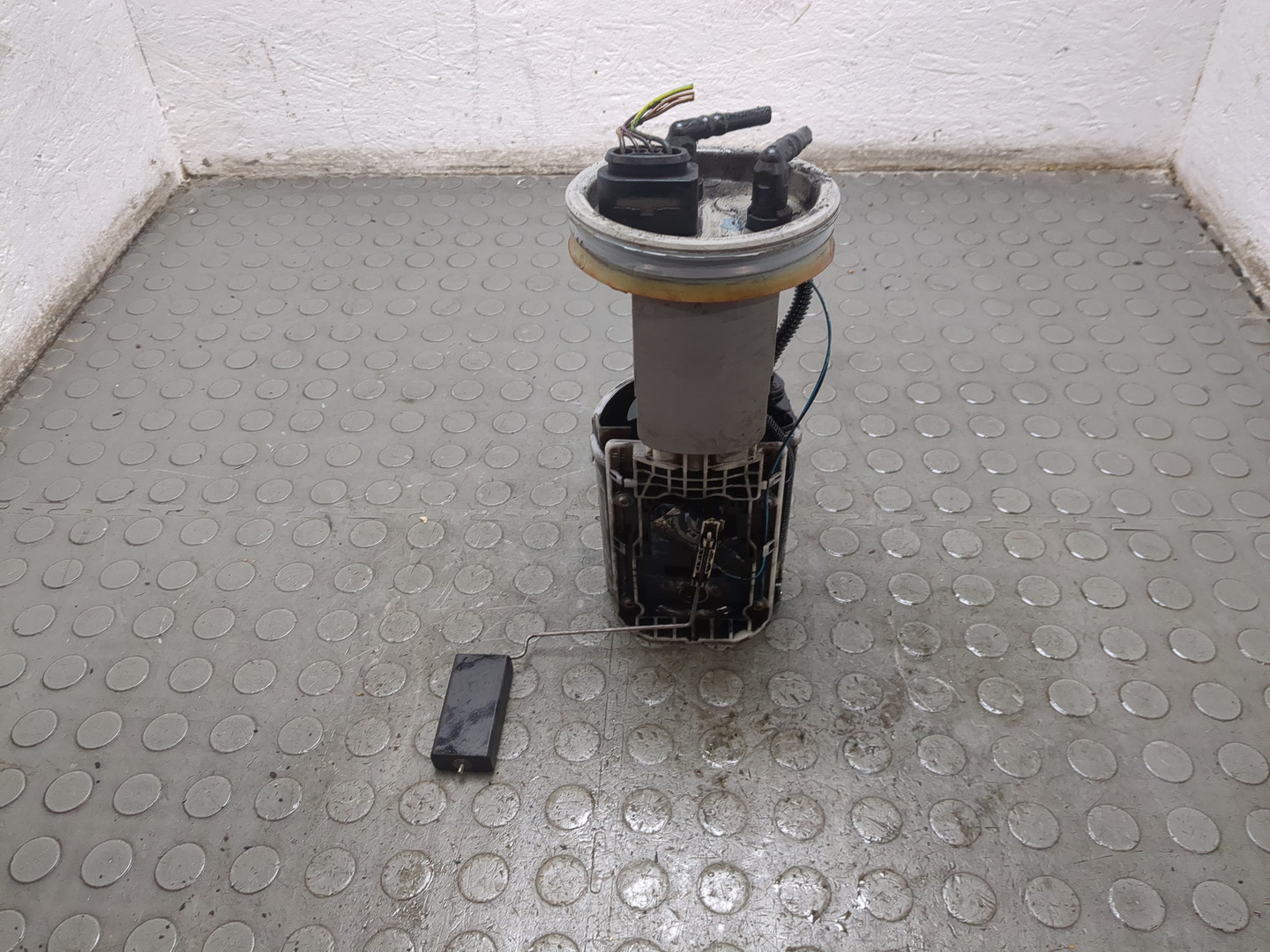 Насос топливный электрический