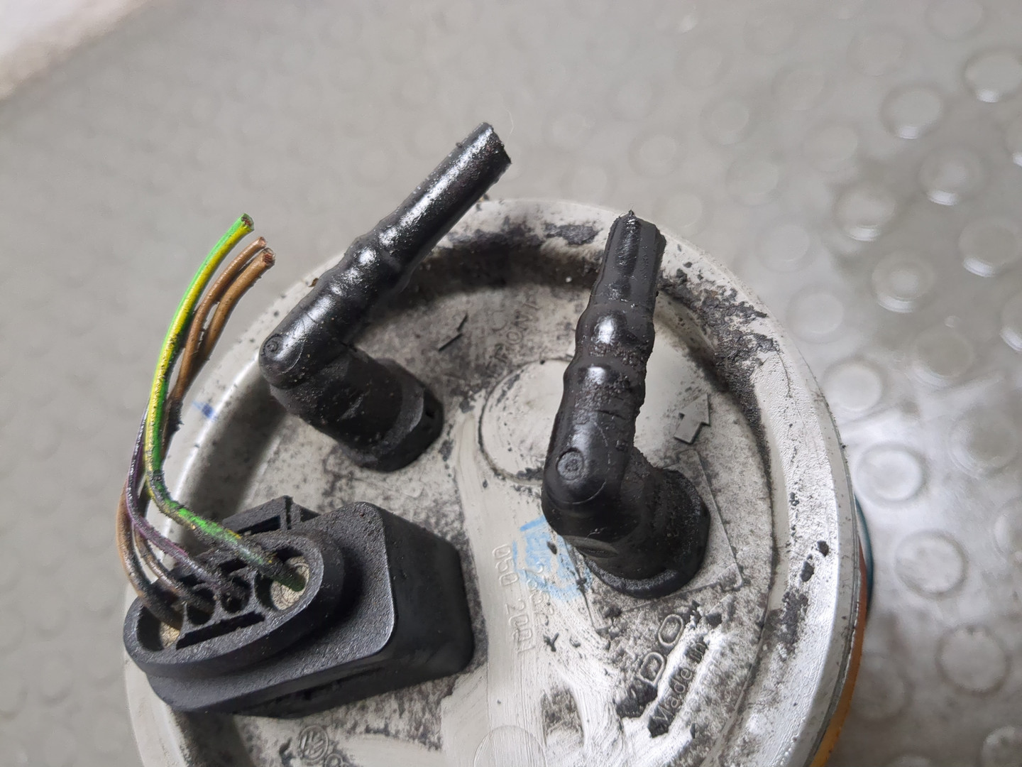 Насос топливный электрический