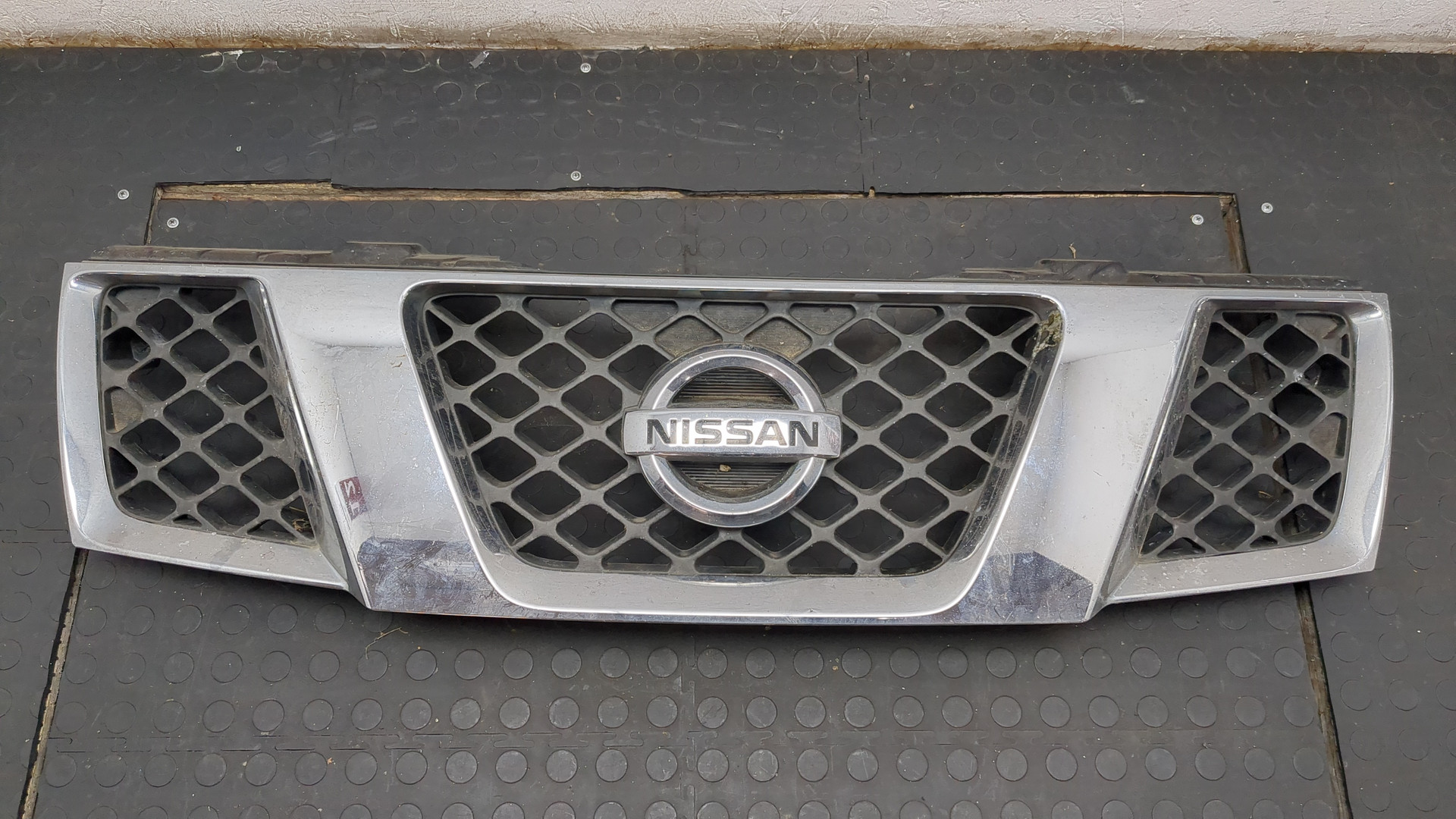 Решетка радиатора