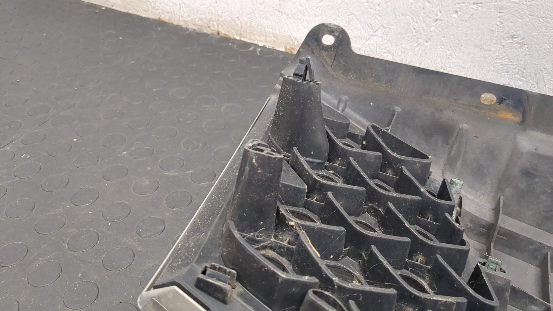 Решетка радиатора