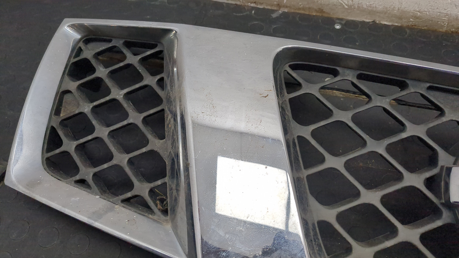 Решетка радиатора