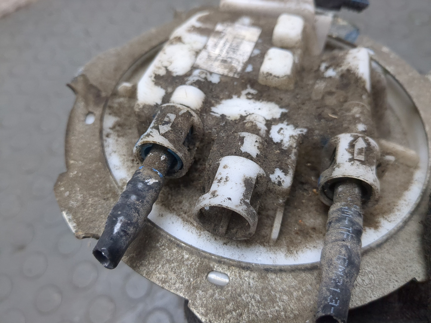 Насос топливный электрический