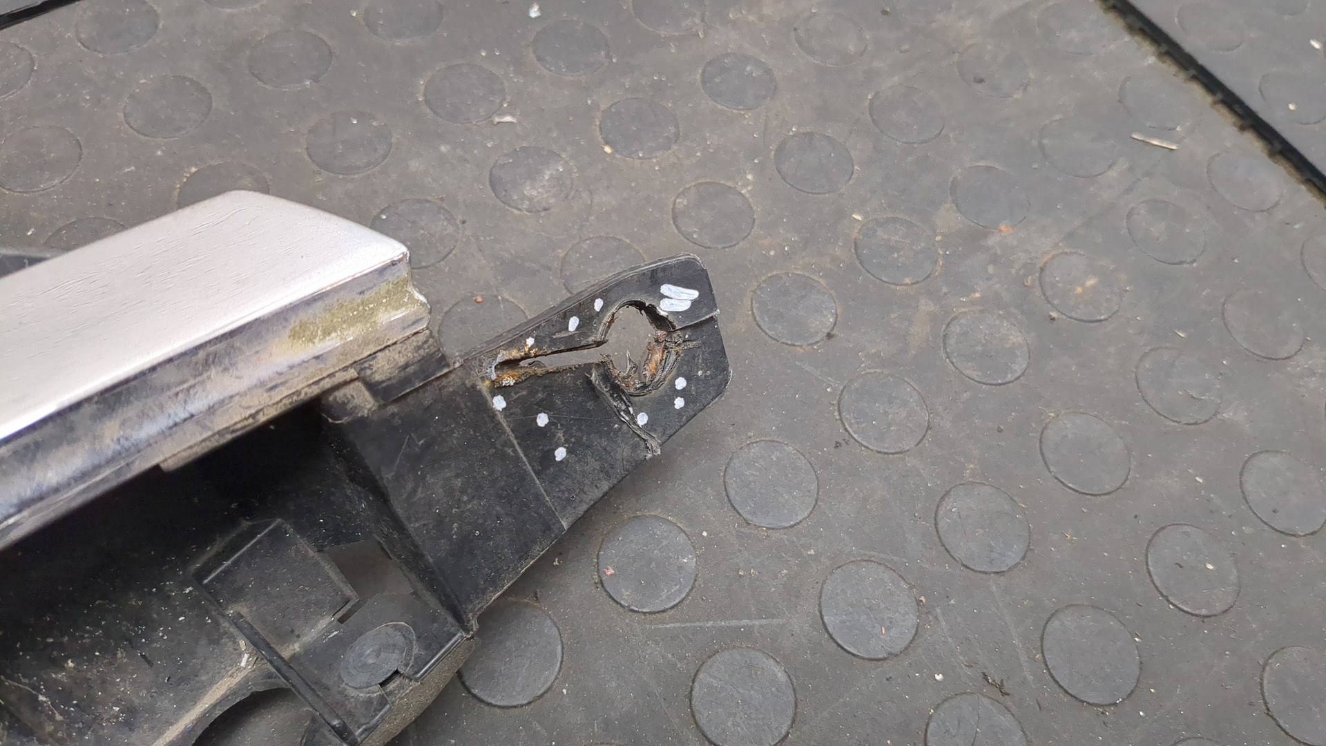 Решетка радиатора