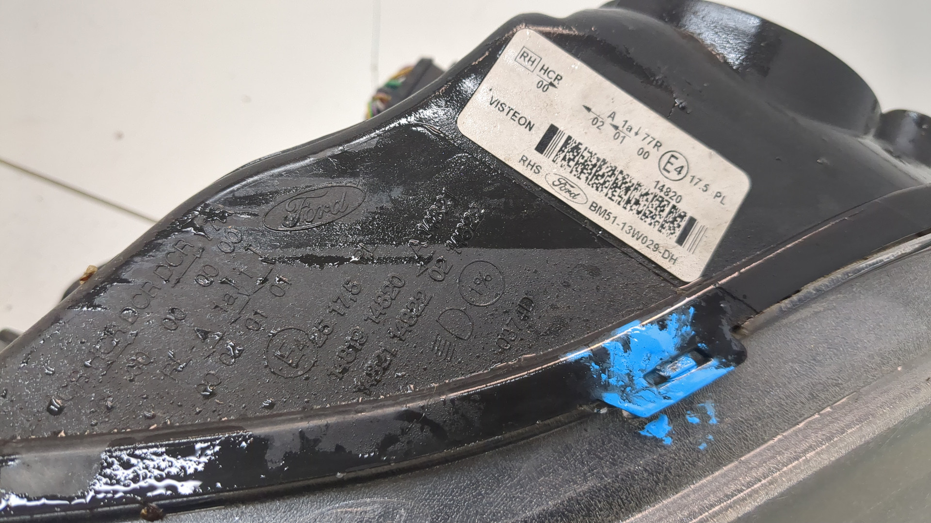 Фара правая