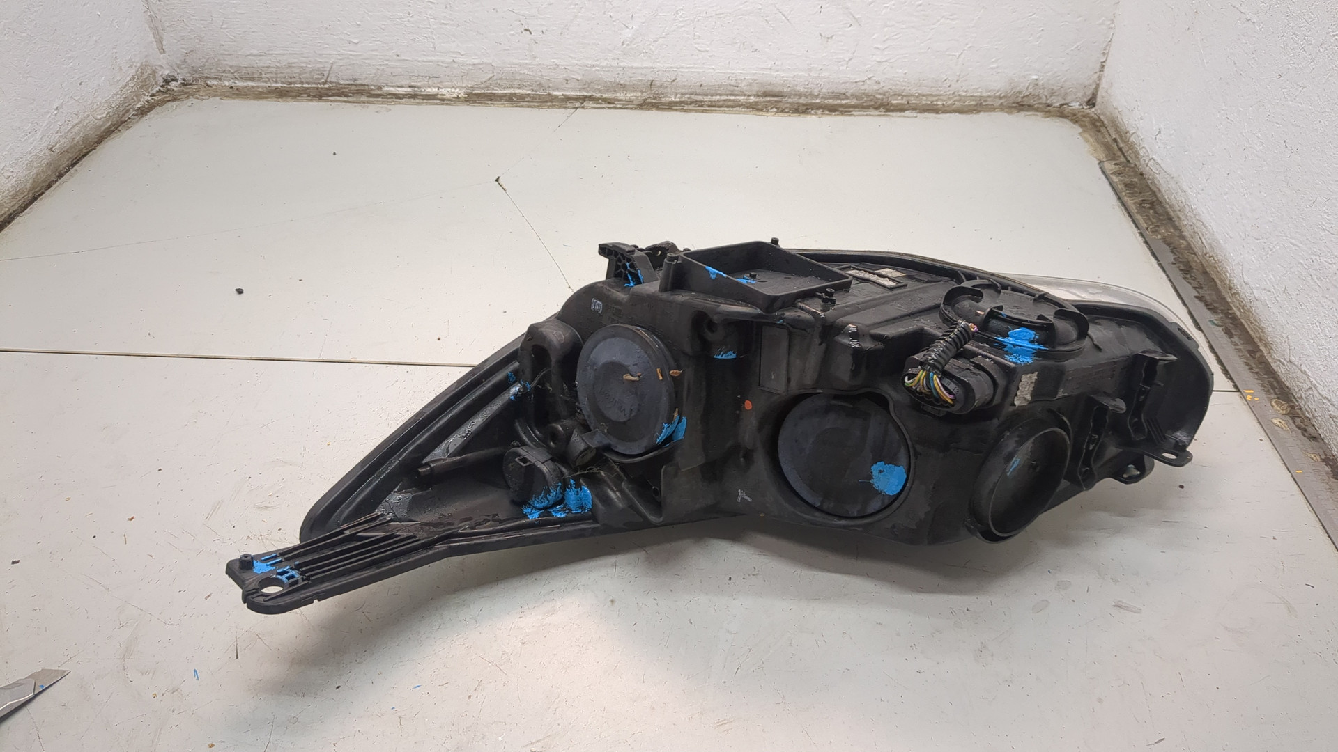 Фара правая