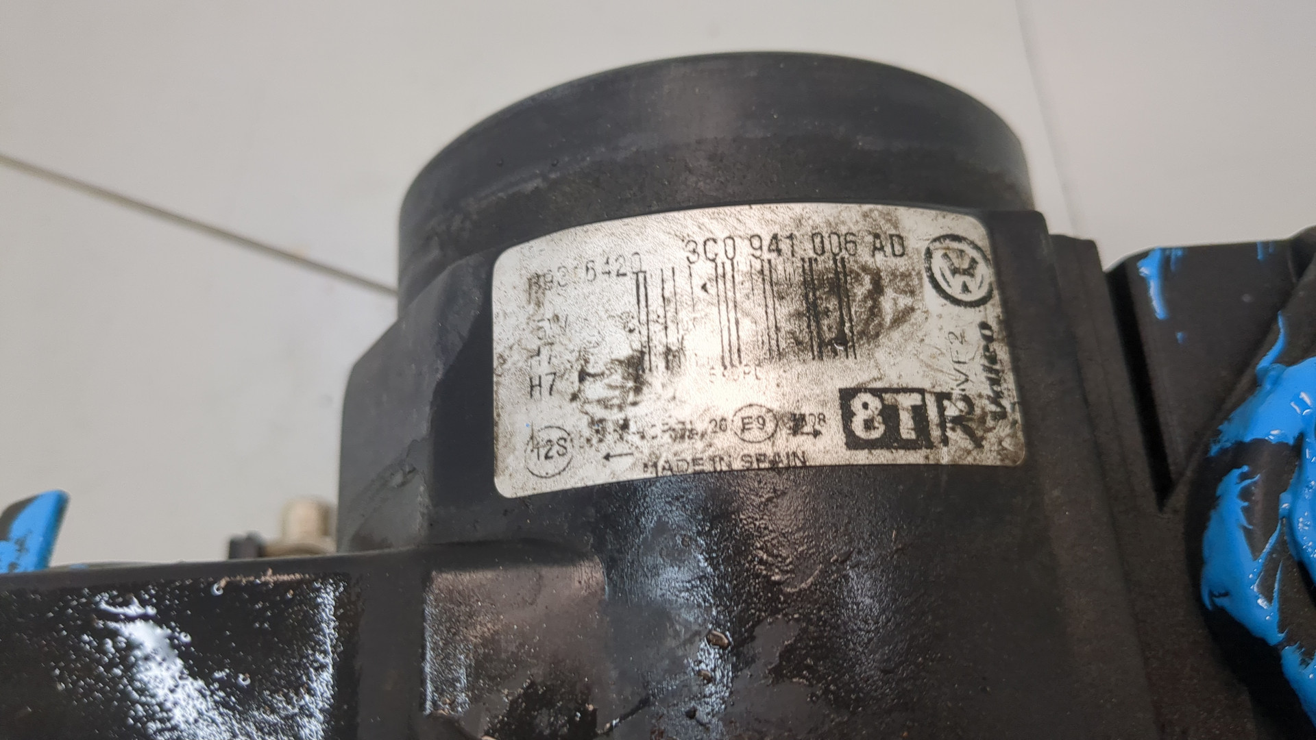 Фара правая