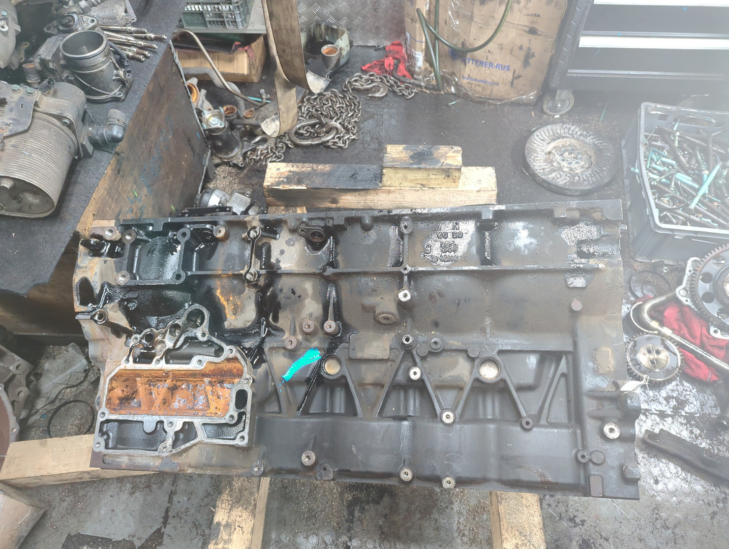 Блок двигателя