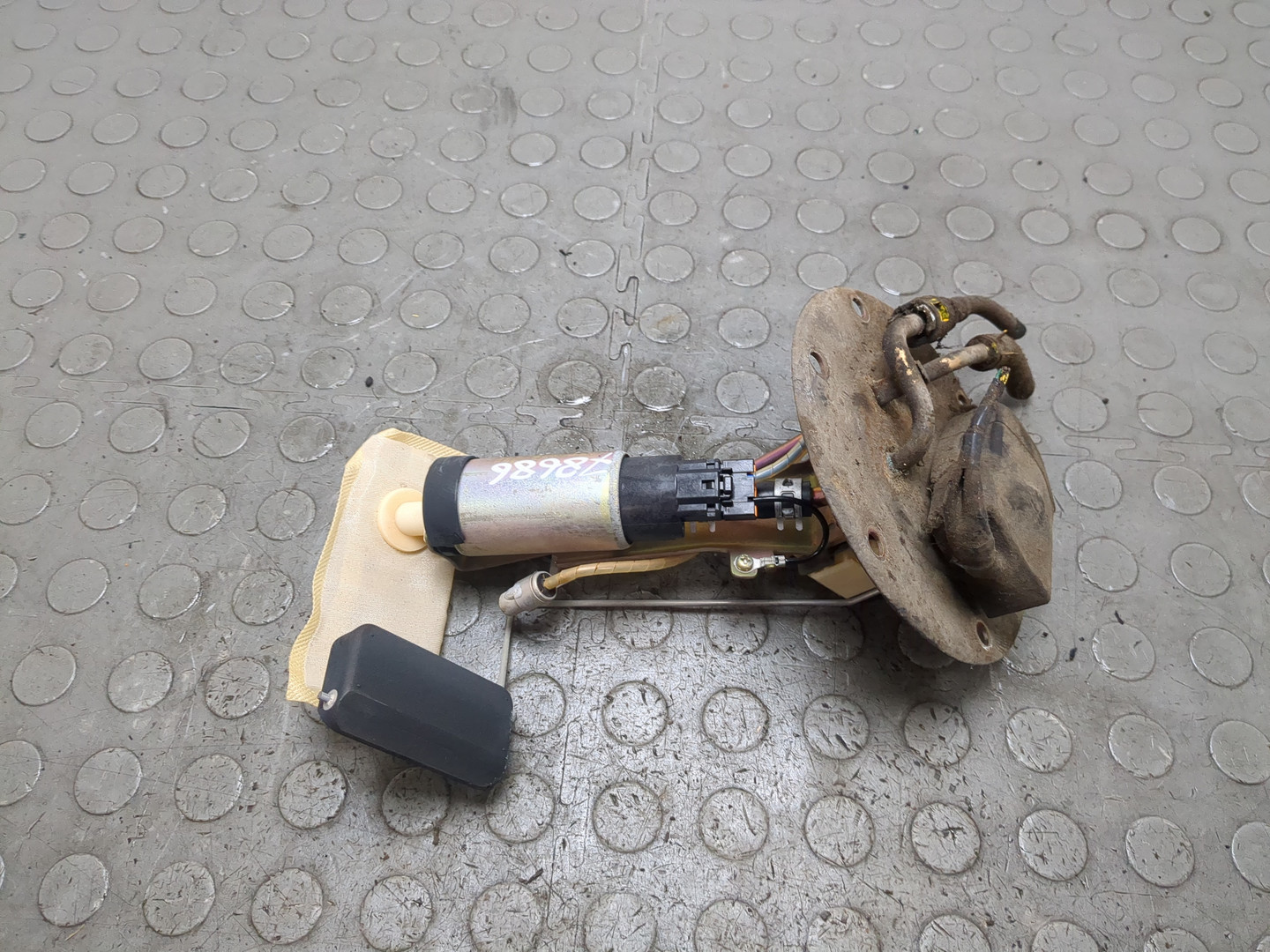 Насос топливный электрический