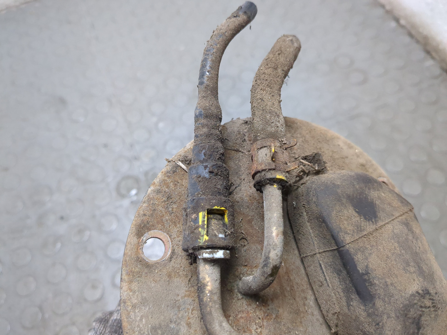 Насос топливный электрический