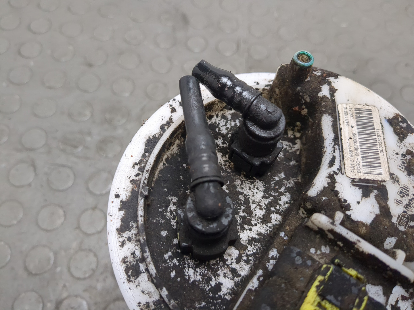 Насос топливный электрический