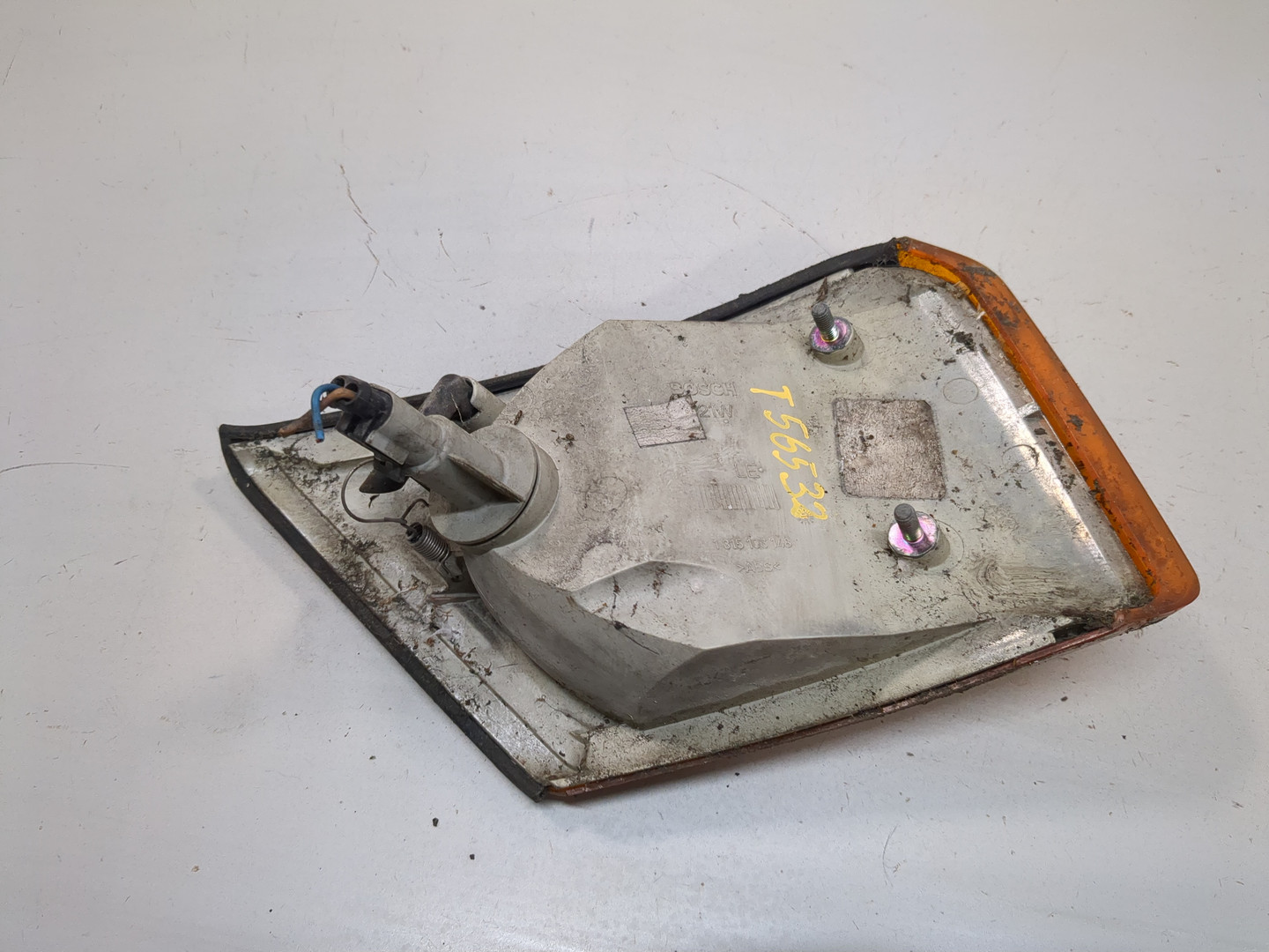 Повторитель на крыло левый