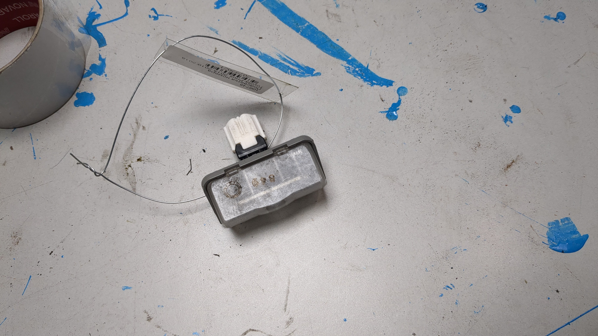 Фонарь подсветки номера