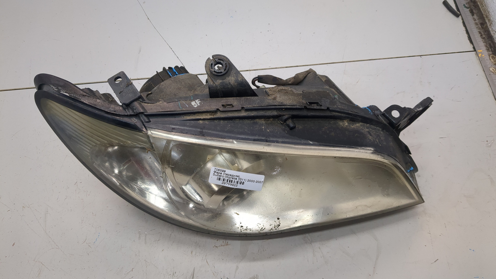Фара левая