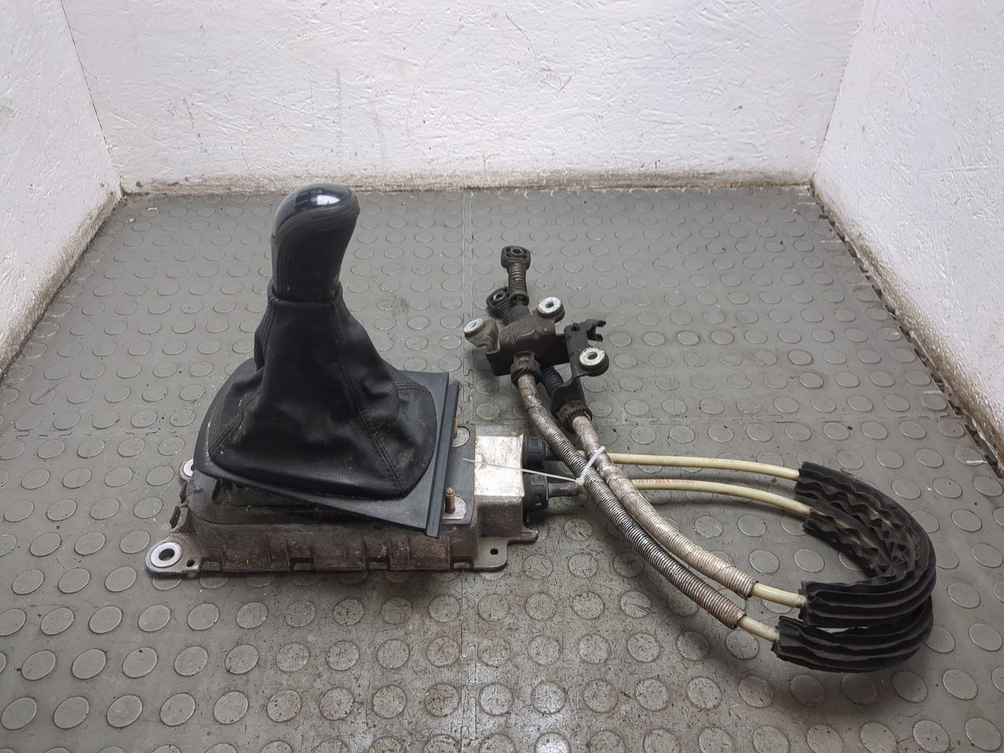 Кулиса МКПП / АКПП