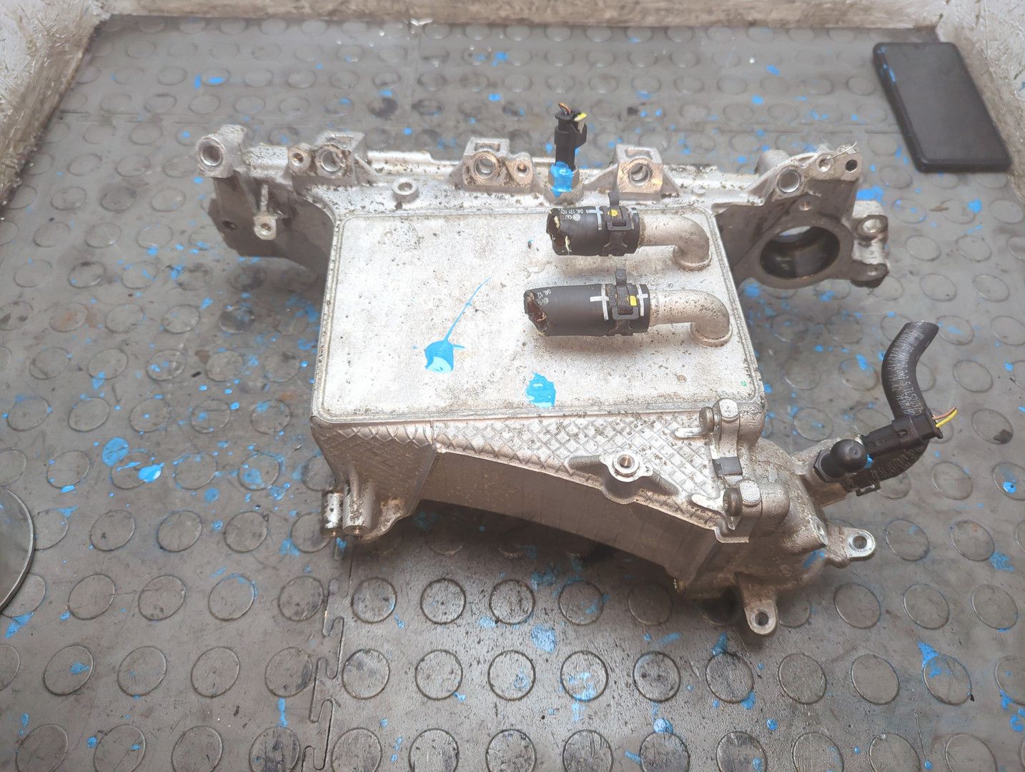 Коллектор впускной