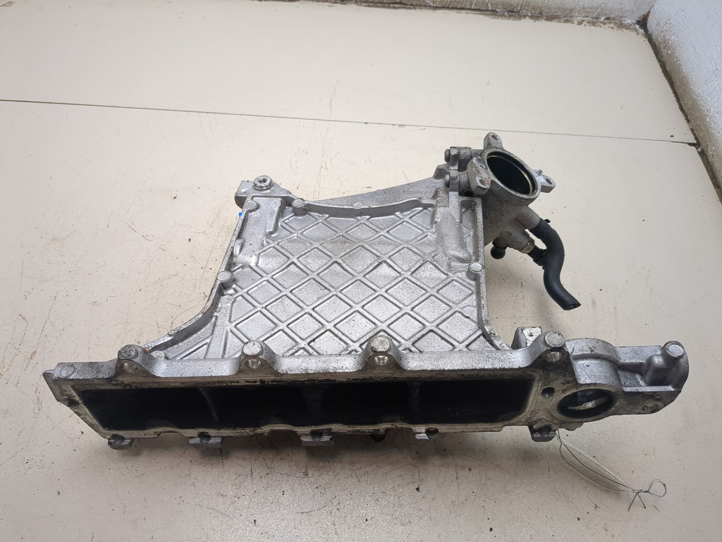 Коллектор впускной для Toledo 2013>