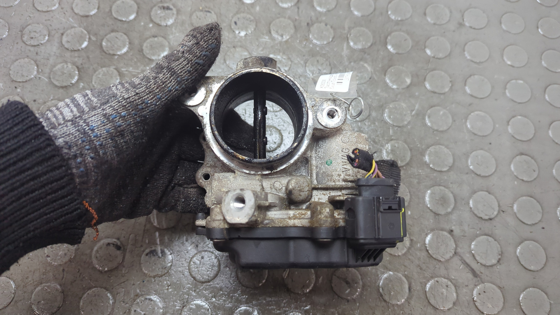 Заслонка дроссельная электрическая