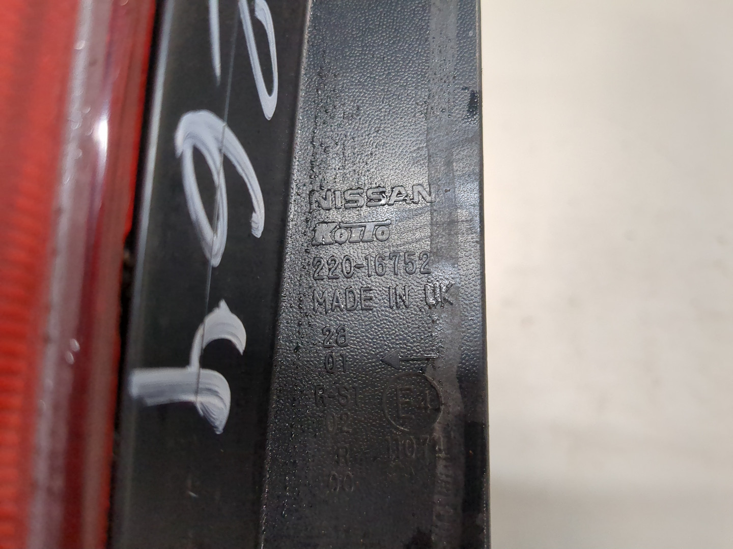 Фонарь задний левый