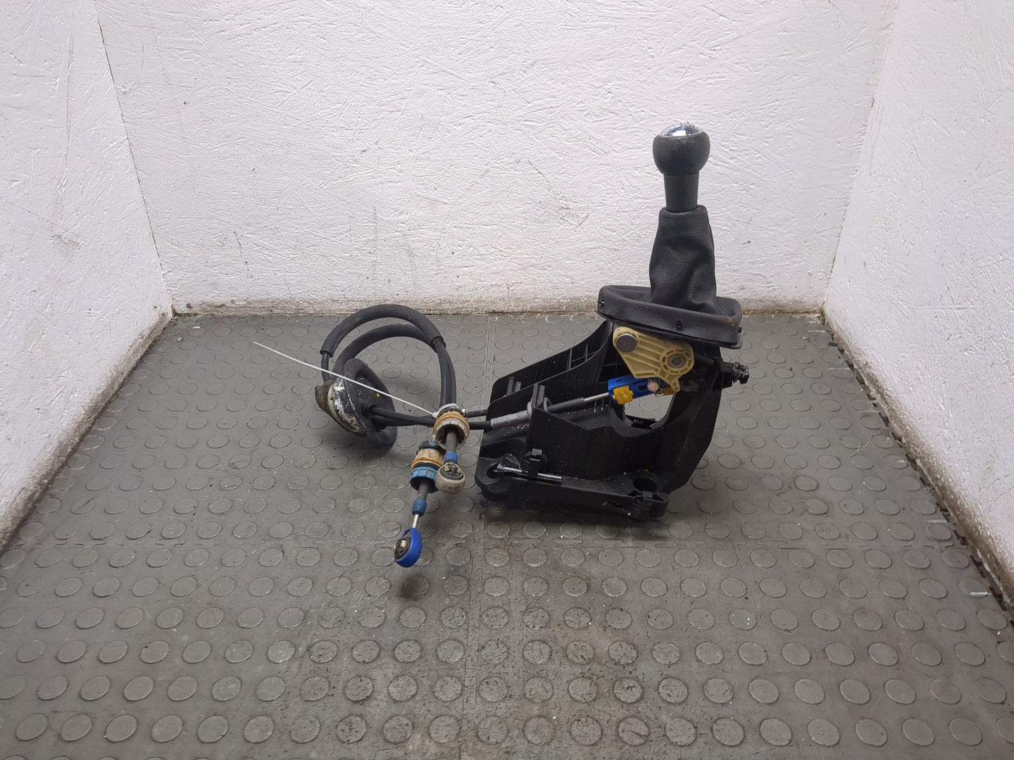 Кулиса МКПП / АКПП