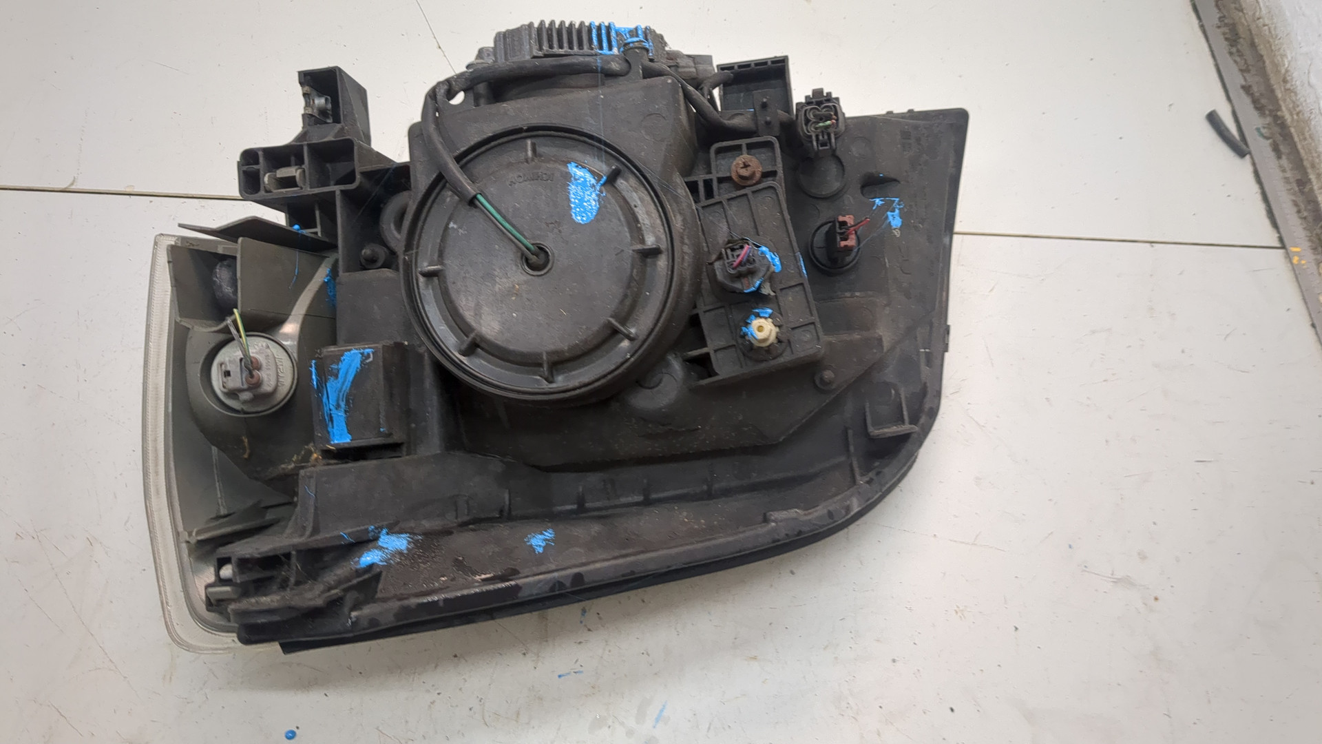 Фара правая