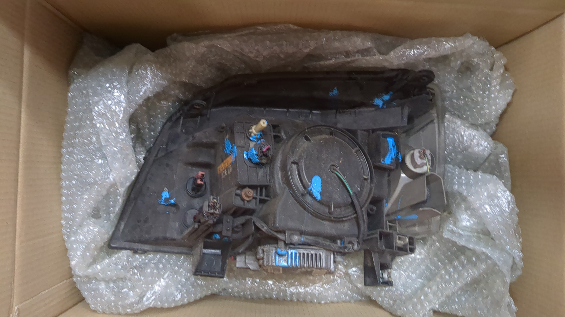 Фара правая