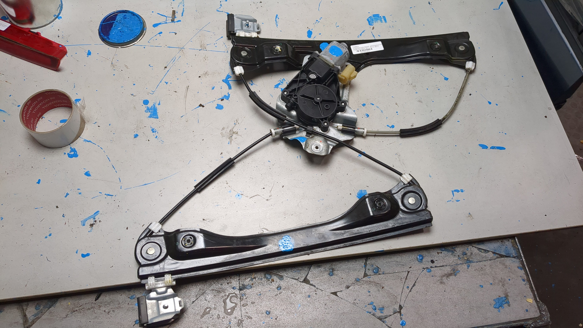 Стеклоподъемник электр. передний левый